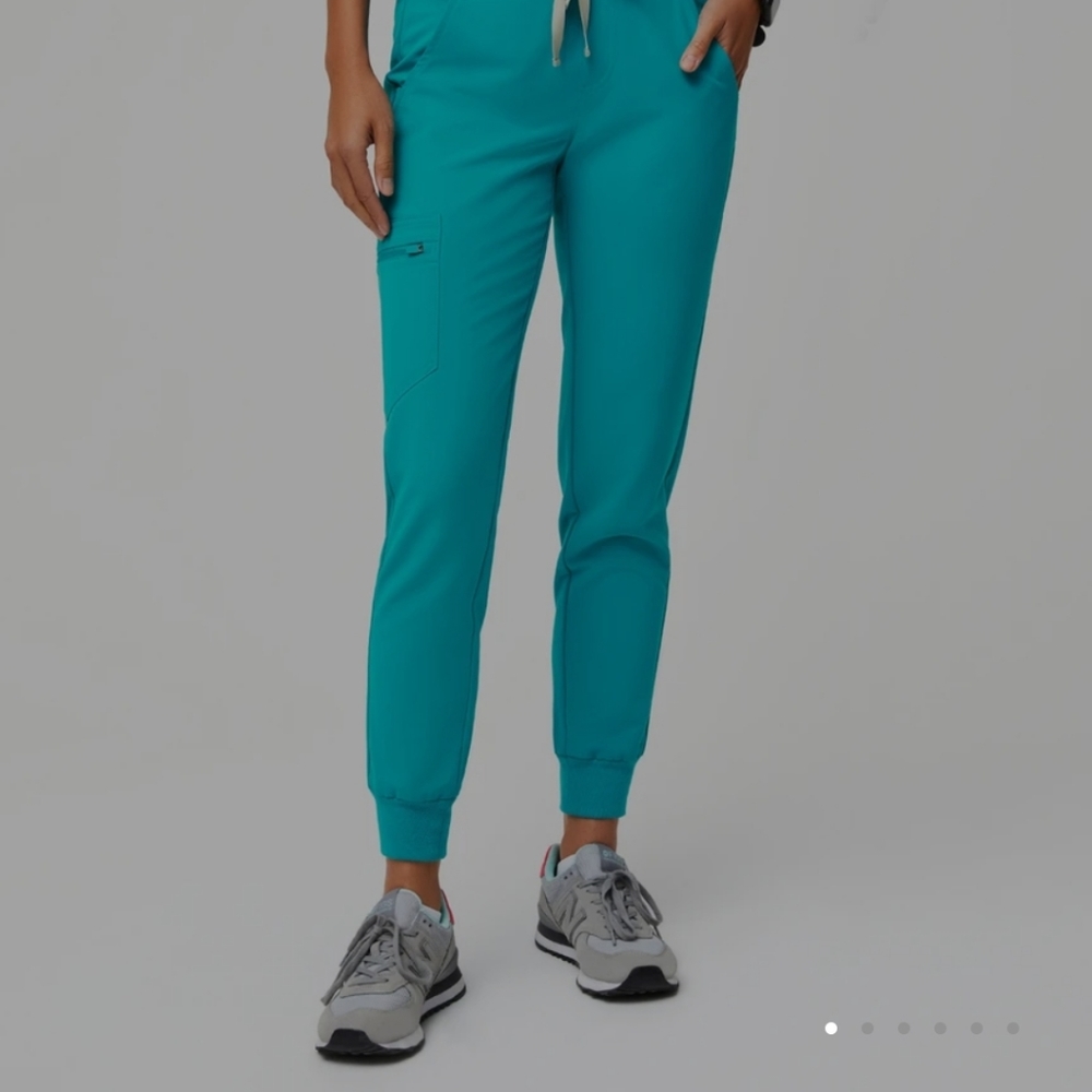 Figs Women's Zamora Jogger in Teal Petite Small